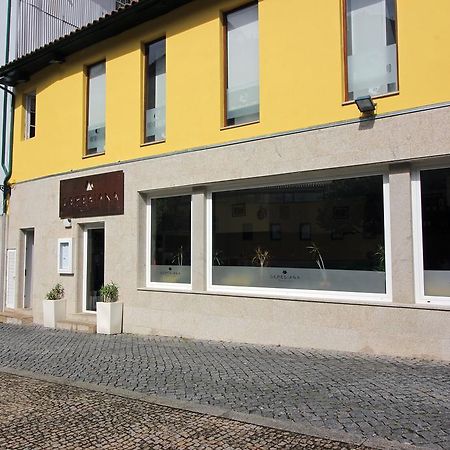 Geresiana Apartamentos Eksteriør bilde