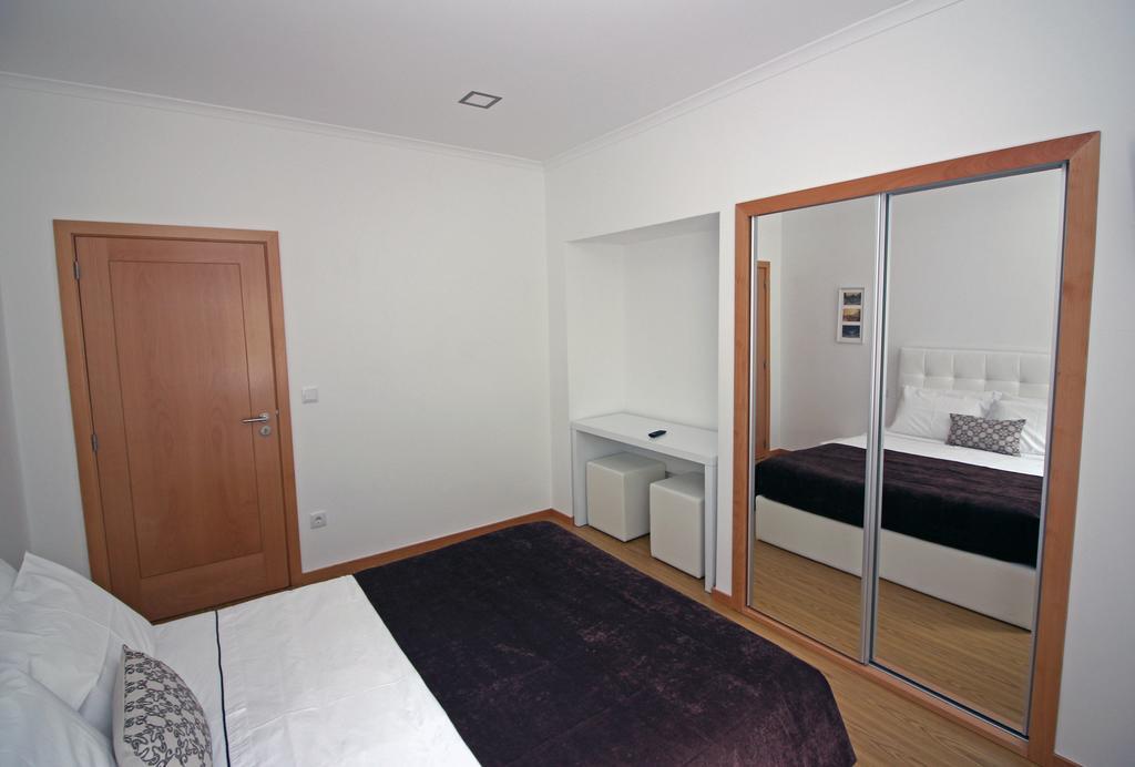 Geresiana Apartamentos Eksteriør bilde